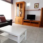 Mit Balkon Und Meerblick By Interhome Διαμέρισμα