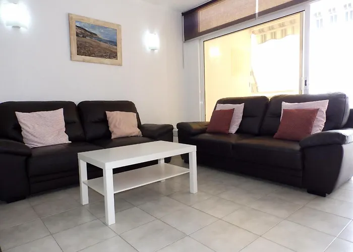 Mit Balkon Und Meerblick By Interhome Appartement