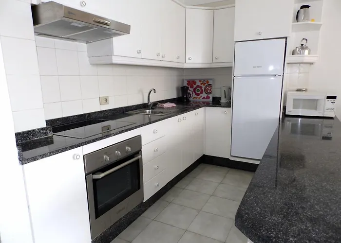 Mit Balkon Und Meerblick By Interhome Apartment